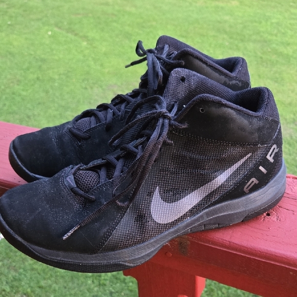 Nike Air OverPlay IX Black and Gray Men's Athletic Shoes Mens 10.5 GUC - Picture 1 of 5